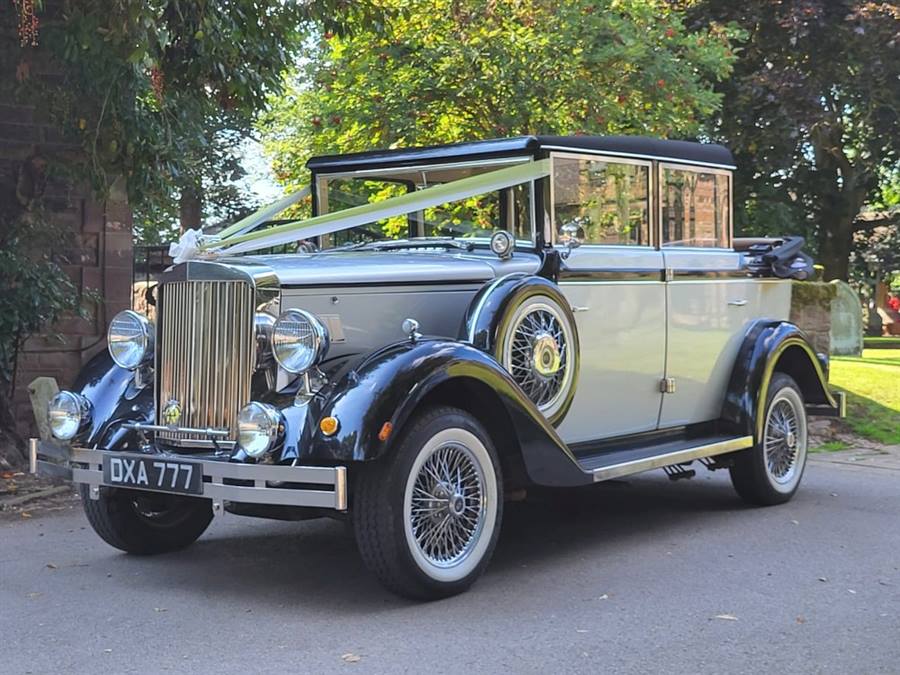 Regent Landaulette Wedding Car
